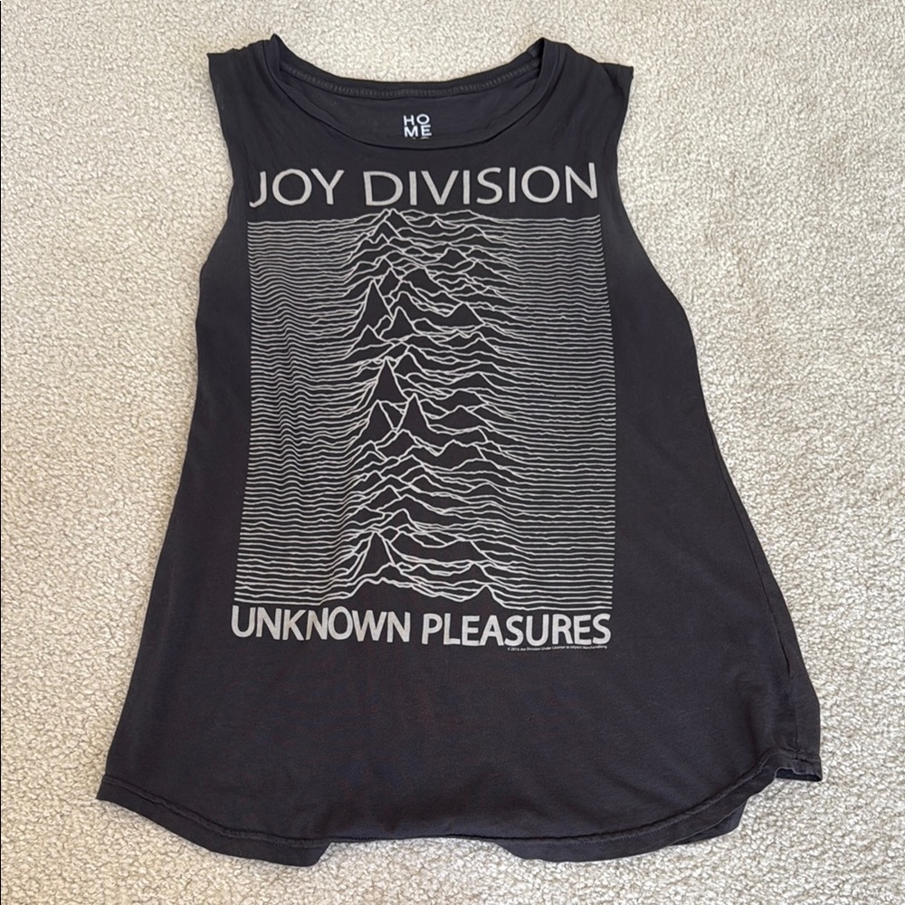 Black Graphic Muscle Tee with Iconic Design